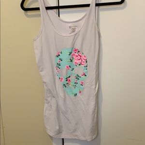 White skull tank top